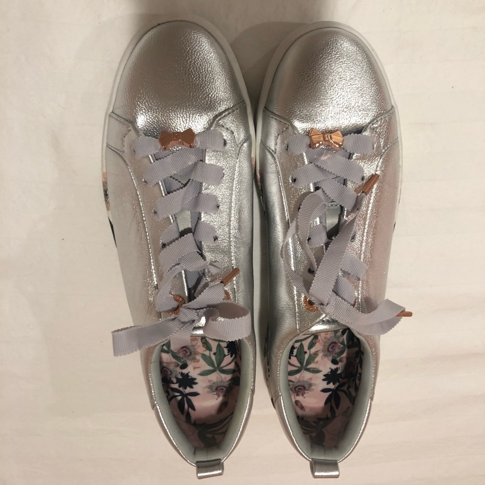 Never Worn Ted Baker Roully Sneaker.